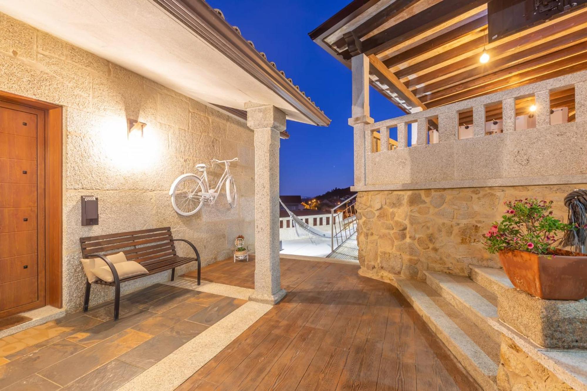 פויו Villa Alma מראה חיצוני תמונה